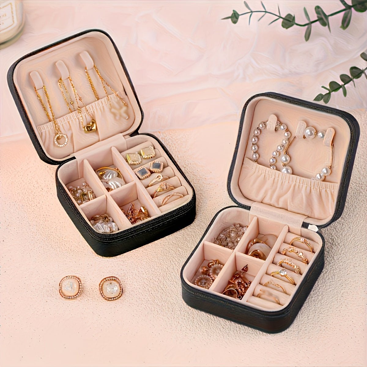 Luxurious Jewelry Box “Luna Case”